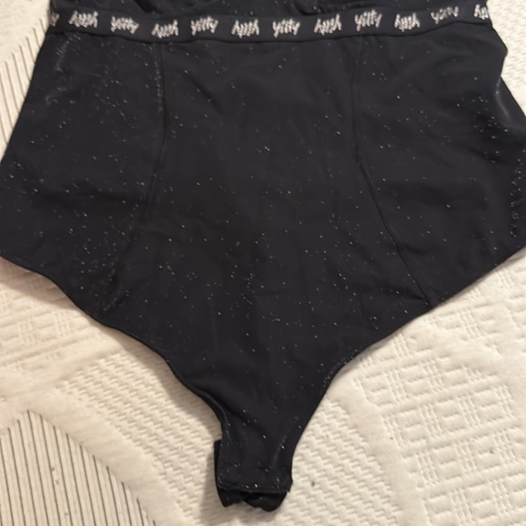 YITTY shapewear thong bodysuit 3x never worn black sparkly - Picture 3 of 7